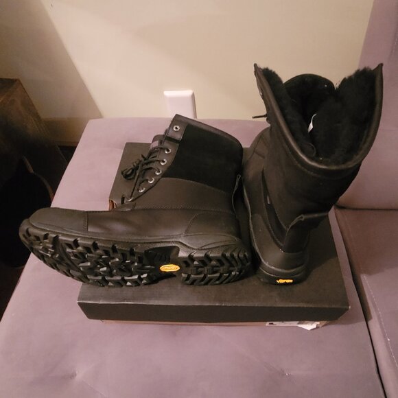 NIB UGG Men's Butte Black Boots, sz 8 - Picture 14 of 16